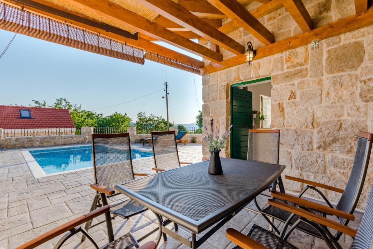 Holiday Home Rustic Kraljici Exterior foto